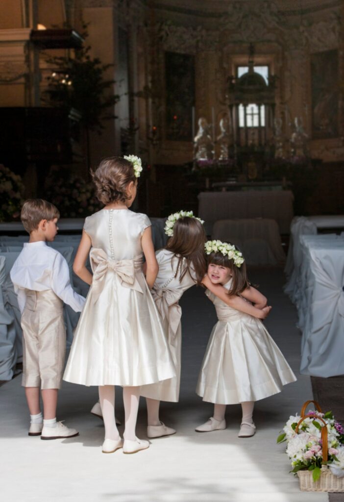 flower girls and page boy for a wedding in Italy by atelier crespi